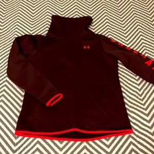 UNDER ARMOUR £ Pullover ❤️